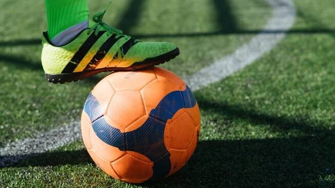 Fotbal, pivo, kamarádi a zase jedna velká ostuda - Médium.cz