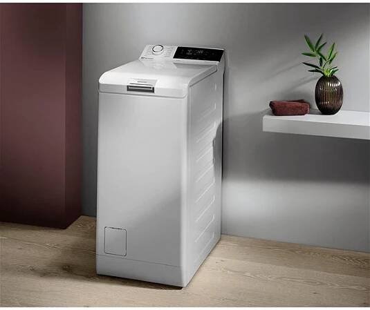 Parní pračka ELECTROLUX PerfectCare 700 EW7TN23372C Lifestyle