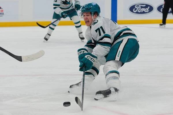 NHL: San Jose Sharks at Florida Panthers