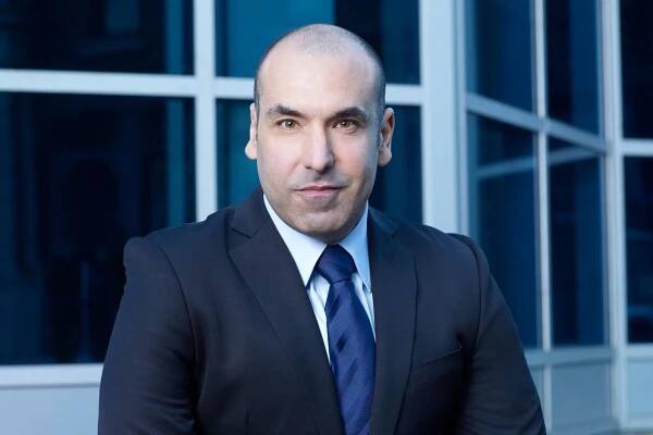 Rick Hoffman to Reprise Louis Litt on 'Suits LA'