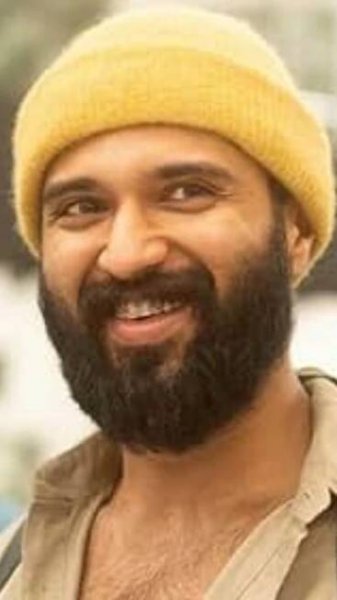 Vijay Deverakonda shows a beanie can be both stylish and statement-making