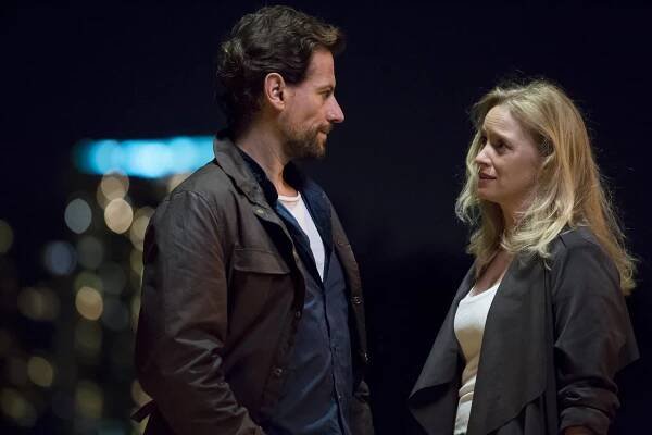 Harrow - Série 1 - Actus Reus - Z filmu - Ioan Gruffudd, Anna Lise Phillips