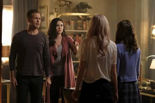 Matthew Davis, Jodi Lyn O'Keefe - Odkaz - Mombie Dearest - Z filmu