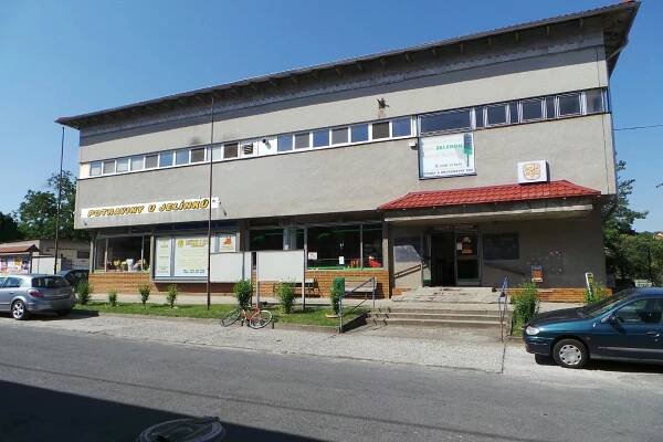 Prodejny - Lahůdky z Hané | Jelínek - Výroba studené a teplé kuchyně 