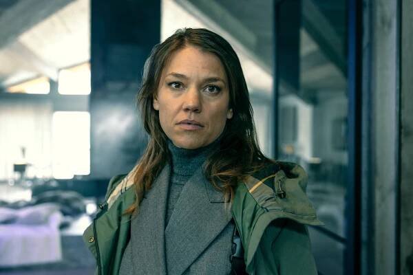Přítelkyně smrti - Falsches Geständnis (S02E04) (2025) | Recenze - Uživatelské | ČSFD.cz