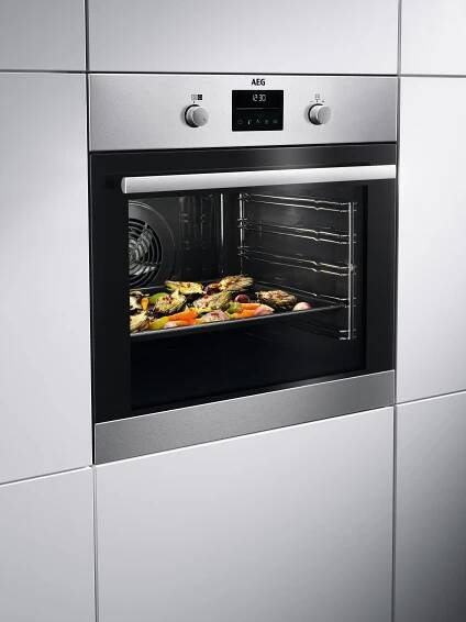 AEG Mastery SteamBake BPS351161M