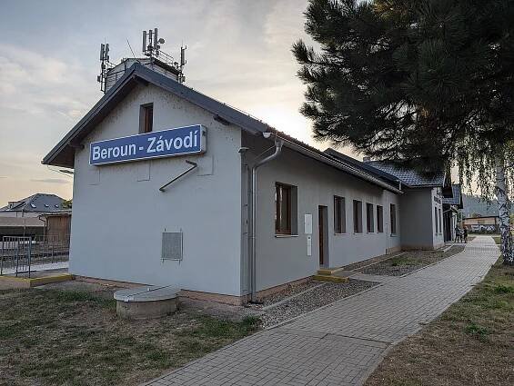 Beroun-Závodí (nádraží) – Wikipedie