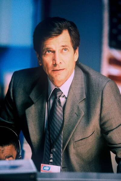 Měsíc v ohrožení - Z filmu - Dirk Benedict