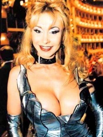 Dolly Buster