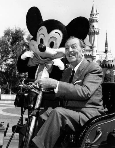 Operace počká, řekl Walt Disney a zapálil si. Za pár týdnů zemřel