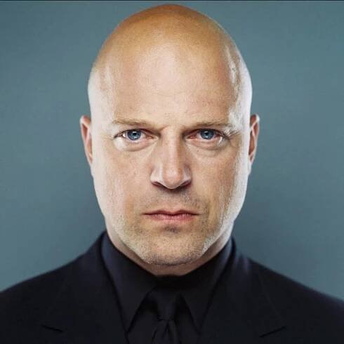 Michael-Chiklis-Famous-Bald-Men