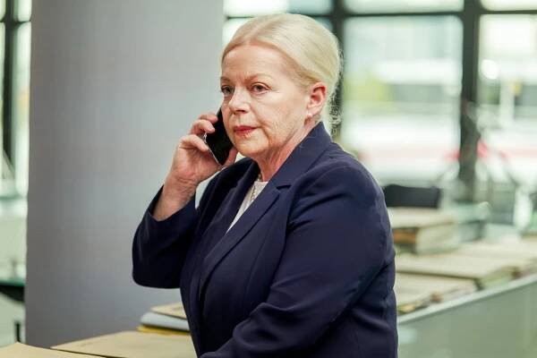 Soko Vídeň - Mann ohne Eigenschaften (S16E05) (2021)