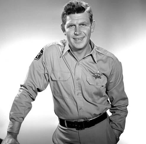Andy Griffith dressed as his character from 'The Andy Griffith Show'