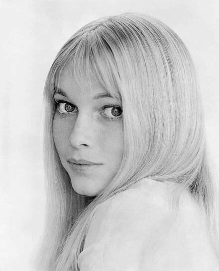 Mia Farrow si vzala Franka ve 21 letech.