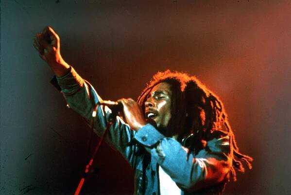 35 Bob Marley Quotes About Life That Will Inspire You