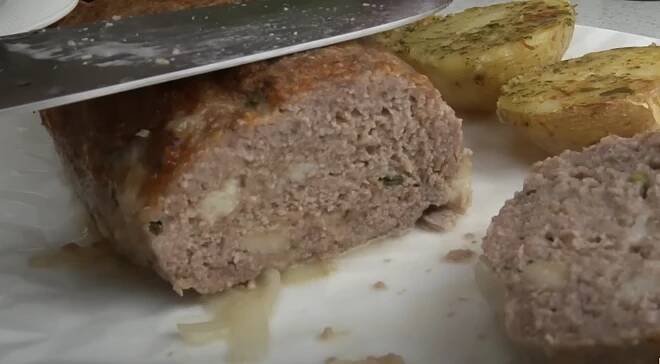 Holandská masová sekaná se sýrem - recept, který vás nikdy neomrzí