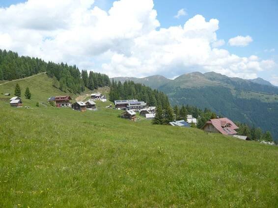 Nostalgie-Ecke vom Alpenhof auf der Emberger Alm
