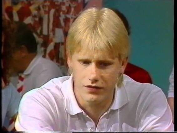 Frank With interviewer en ung Peter Schmeichel