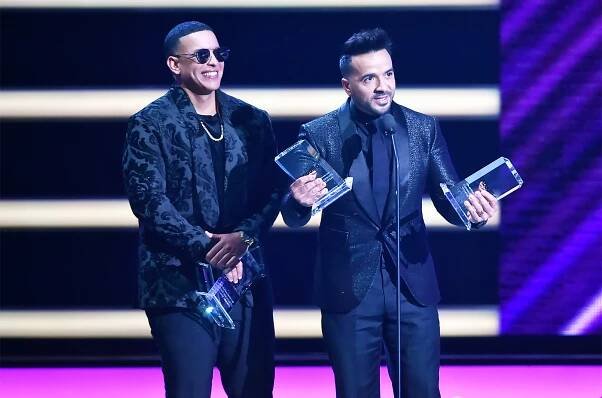Billboard Latin Music Awards Winners 2018: Complete List
