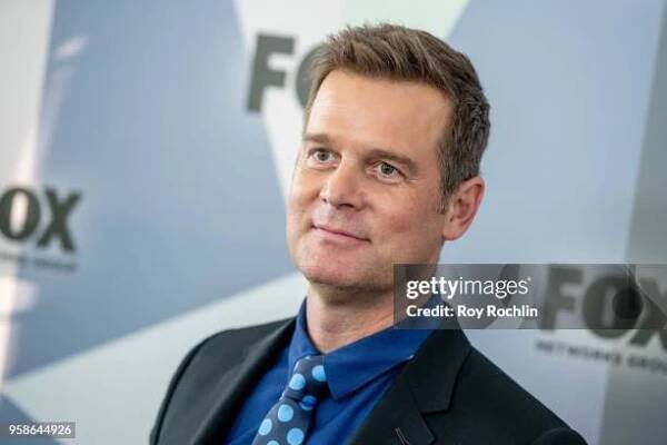 Peter Krause attends the 2018 Fox Network Upfront at Wollman Rink,...