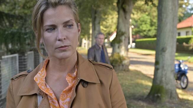 Nächste Ausfahrt Glück - Song für die Freiheit - Z filmu - Valerie Niehaus