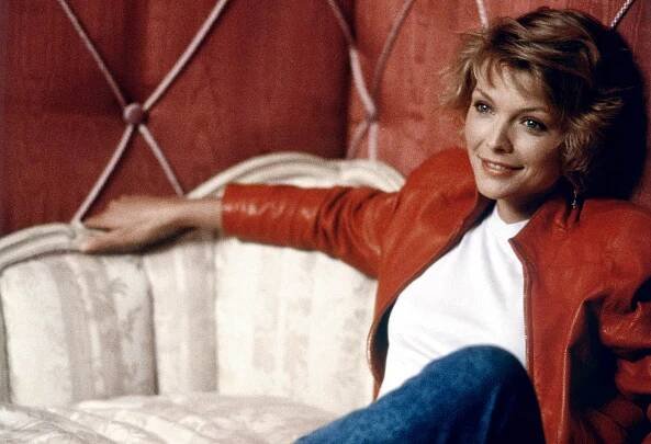 Michelle Pfeiffer in Into the Night (1985)