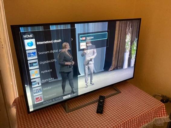 FULL HD LED Smart Televize Sony Bravia KDL-48R550C - 121 cm -Wifi