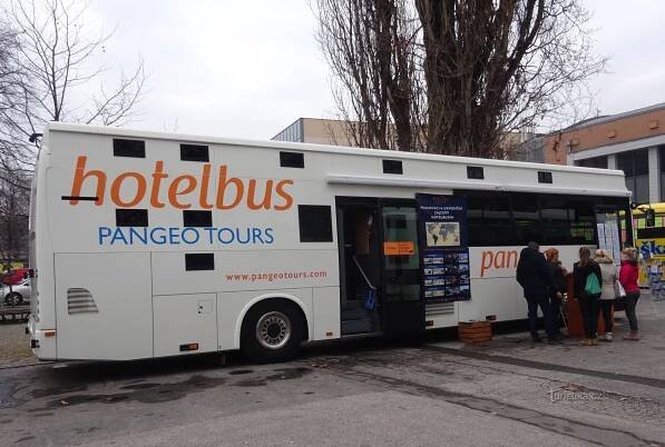 hotelbus CK Pangeo