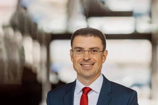 Consulting | Případové studie, analýzy a služby | EY - Česká republika