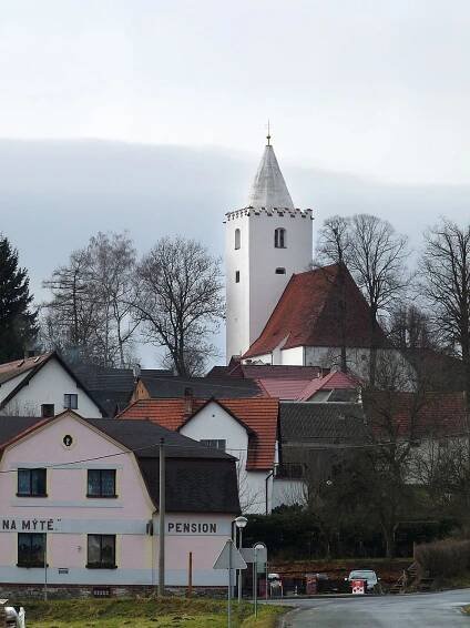 Kostel svatého Petra a Pavla (Petrovice u Sušice) – Wikipedie