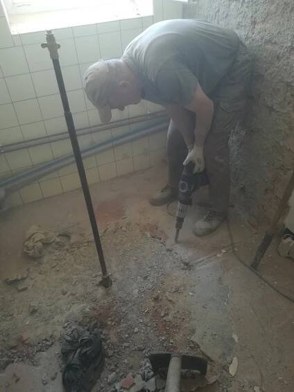 Rekonstrukce sociálního zařízení v bytě 1+1 Římov č.1 - Obec Římov