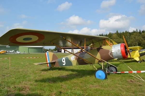 Jihlavský aeroklub po roce provětrá hangáry na Henčově