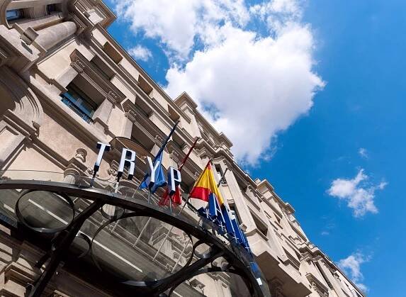 Hotel TRYP Madrid Atocha Hotel, Španělsko Madrid - 9 775 Kč Invia
