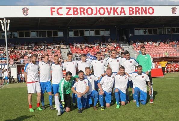 Rozvážím zboží dodávkou, říká Tomáš Došek o životě na Slovensku