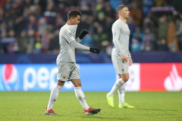 Římskému AS se po remíze v Sassuolu vzdálila Liga mistrů, Schick byl jen na lavičce