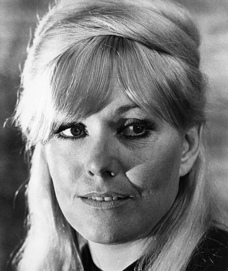 Kim Novak - Actress, Artist