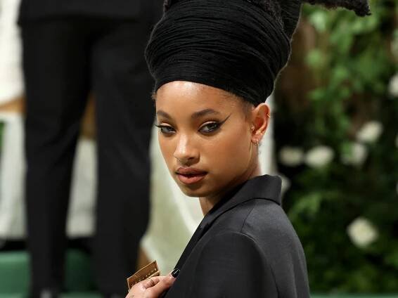 Willow Smith thanks parents Will and Jada Pinkett Smith as she follows in their footsteps with new venture