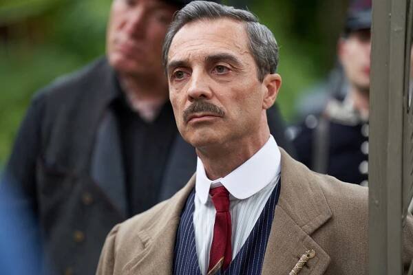 Hotel Portofino - Sbližování (S02E03) (2023)