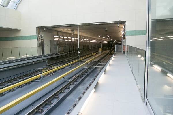 Stanice metra ve fotografiích (Nemocnice Motol) | Metro | IZDoprava.cz