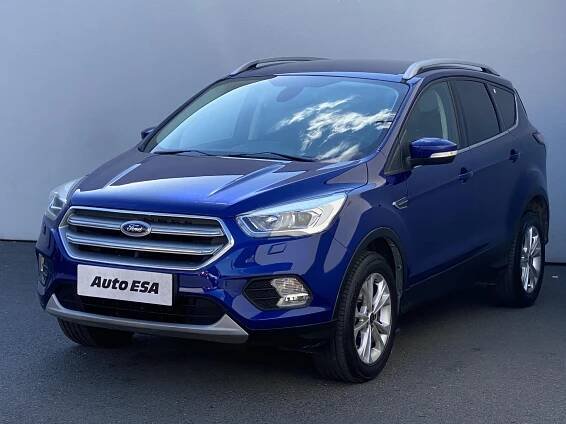 Ford Kuga 1.5i nafta | Autobazar Auto ESA