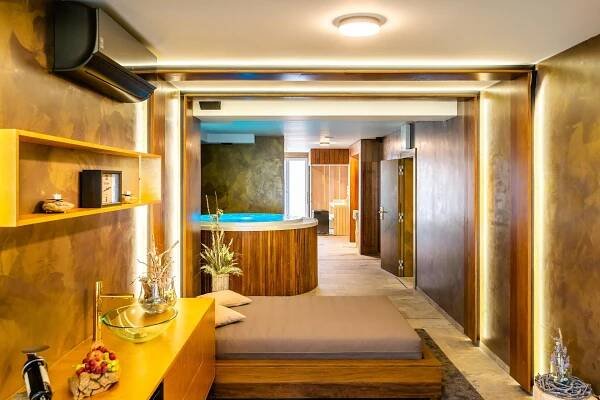Wellness Wine&SPA (Chocerady, Komorní Hrádek) • Firmy.cz