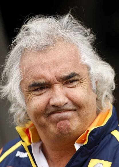 Briatoreho trest ve formuli 1 pořád ještě platí, FIA se odvolá
