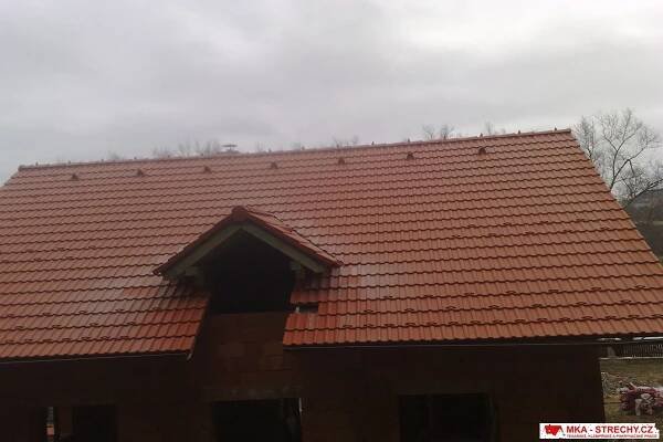 Střecha na RD Beroun - MKA - STŘECHY