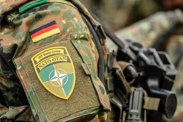 Další země NATO varuje před útokem Ruska. Tentokrát šéf rumunské armády