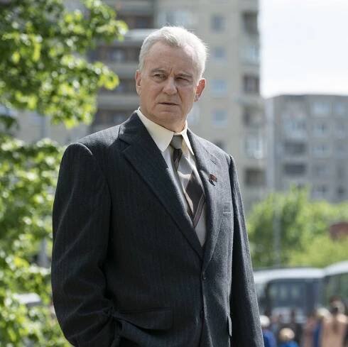 How Stellan Skarsgård's Life Experience Helped Him Win a Golden Globe for Chernobyl