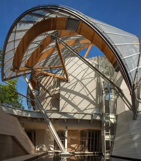 Frank Gehry představuje Fondation Louis Vuitton | Moda.cz