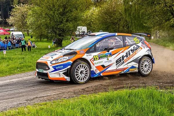 Ohlédnutí za 56. ročníkem populární Rallye Šumava, podívejte se