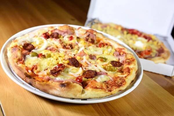 Super pizza v Petržalke - na výber až 17 druhov!