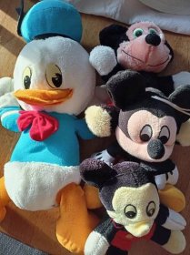plyšáci Kačer Donald a myšák Mickey - Děti