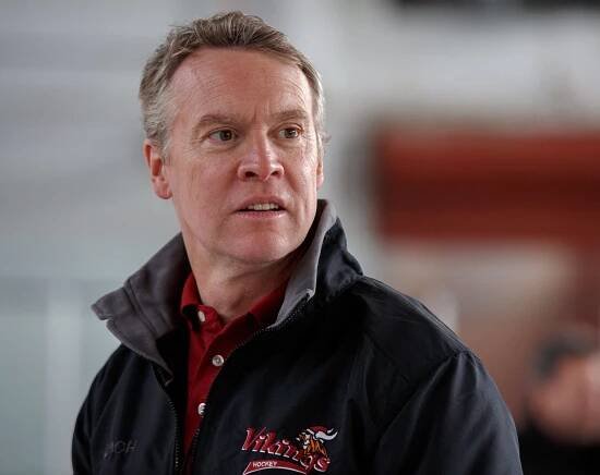 Místo u moře - Z filmu - Tate Donovan